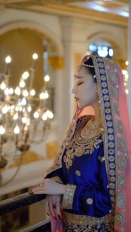 95后姑娘拍攝56個(gè)民族服飾,人民日?qǐng)?bào)轉(zhuǎn)發(fā),8000萬贊 這種美,只有中國人最懂 費(fèi)青